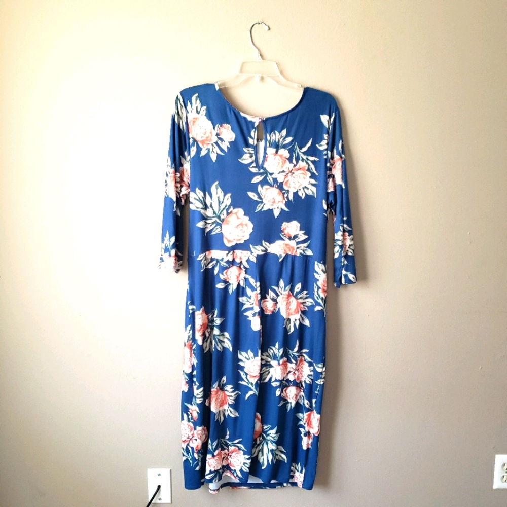 Ladies print dress